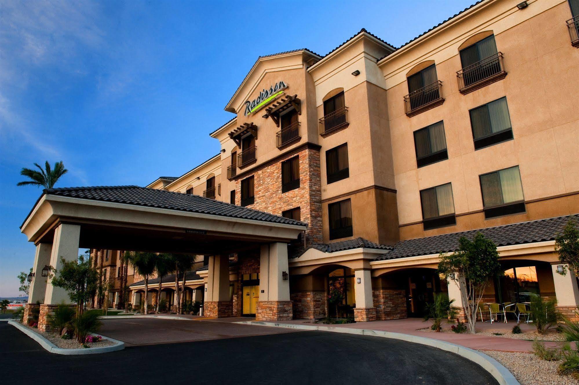 Radisson Hotel Yuma Exterior photo